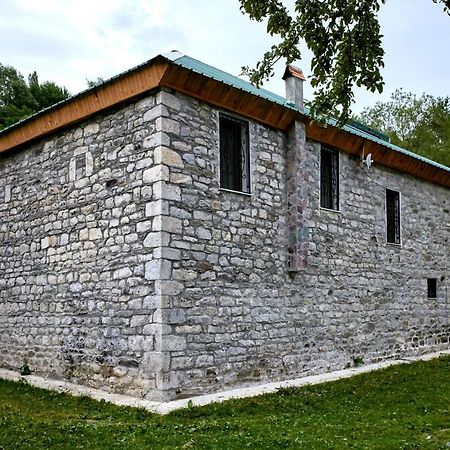 Guesthouse Shtini Fshat Exterior photo